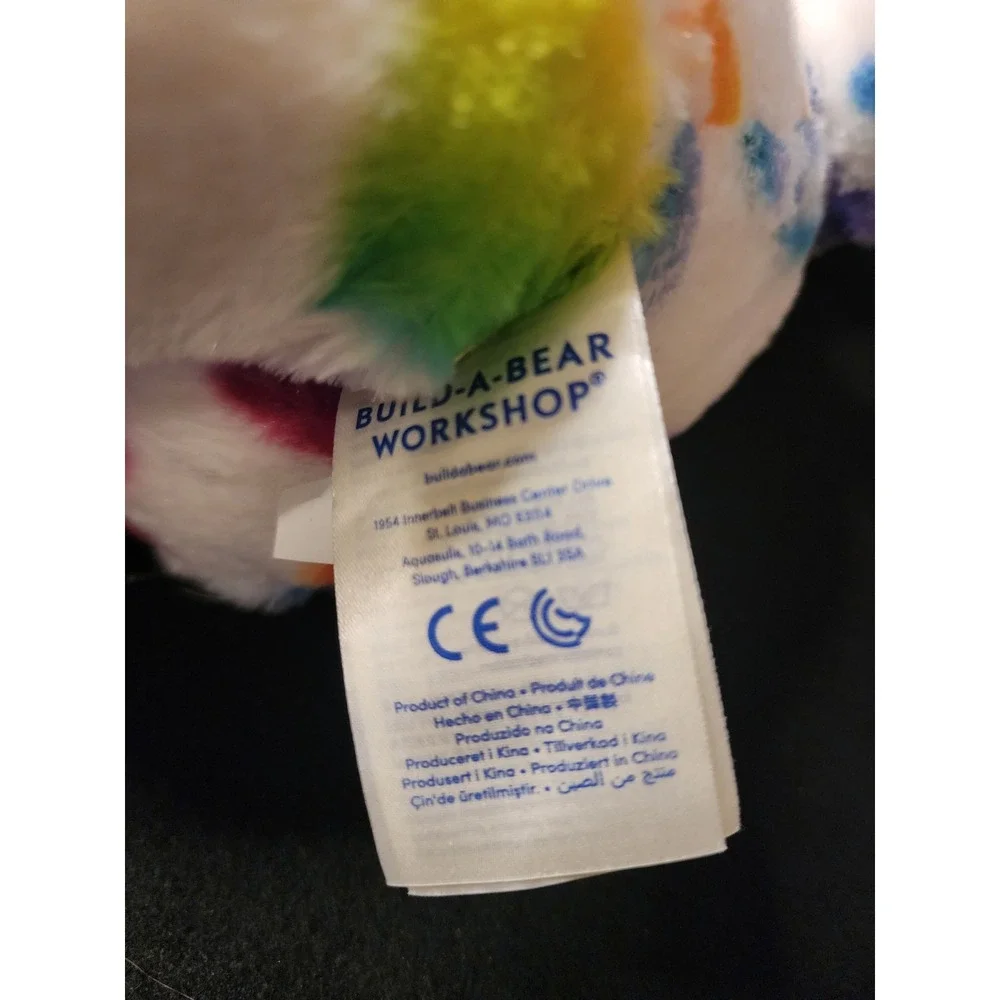 Build-A-Bear Workshop Rainbow Hearts White Teddy Bear Plush 1071040 15 inch